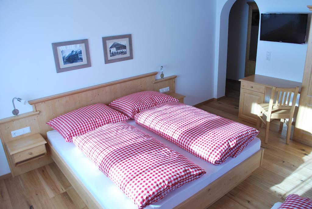 Gastehaus Einodberg Hotel Mittersill Room photo